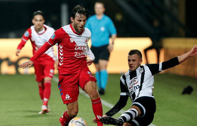 开云体育app-关于转会期荷甲传出新动向，西汉姆临场应变，管理层表态：悬念犹存，球队文化再被提及的信息